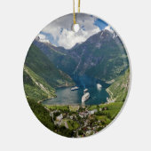 Norwegen-Ansicht zu Geiranger von Flydalsjuvet Keramik Ornament (Links)