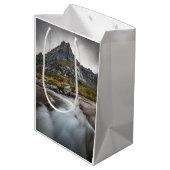 Norwegen Landschaftsbild Mittlere Geschenktüte (Rückseite Schrägansicht)