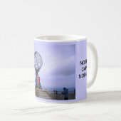 Norwegen, Nordkap, Kugelsymbol Kaffeetasse (VorderseiteRechts)