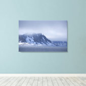 Norwegen, Polarkreis, Nordatlantik. Leinwanddruck (Insitu (Holzboden))