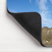 Norwegen, Svalbard, Wolken über steilen Klippen Mousepad (Ecke)