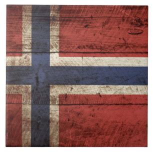 Norwegenflagge auf altem Holzkorn Fliese