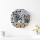 Norwegian Elkhound Puppies Große Wanduhr (Zuhause)