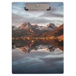 Norwegische Berge Klemmbrett