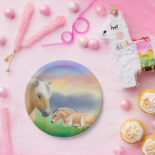 Norwegische Fjord-Pferde am Pappteller (Party)