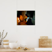 Norwegische Frau, die das Herz-Feuer anstrebt Poster (Küche)