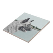 Norwegischer Elkhound bei Village Painting - Hunde Fliese (Seite)