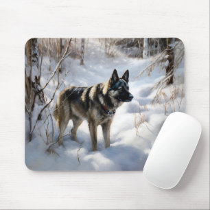 Norwegischer Elkhound lassen es Weihnachten schnei Mousepad