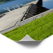 Norwegischer Fjordblick und Bootshaus Poster (Ecke)