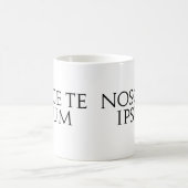 Nosce Te Ipsum Kaffeetasse (Mittel)