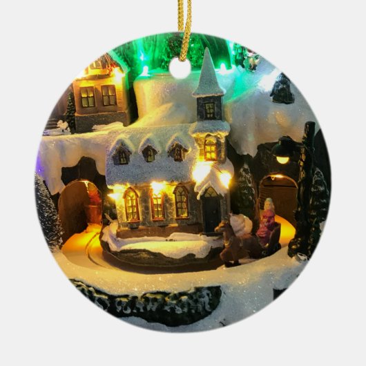 Nostalgic mountain village against Snow Scene Keramik Ornament (Vorne)