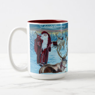 Nostalgischer bemalter Weihnachtsmann und Rentiere Zweifarbige Tasse