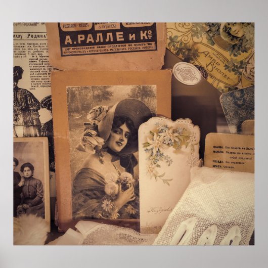 Nostalgischer Glamour: Vintage russische Portraits Poster (Vorne)