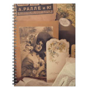 Nostalgischer Glamour: Vintage-Russische Porträts. Notizblock