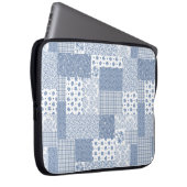 Nostalgischer Indigo-Faux-Patchwork-Laptop-Schutz Laptopschutzhülle (Vorne Rechts)
