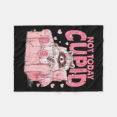Not Today Cupid, Sarcastic Raccoon Valentines Fleecedecke (Vorderseite (Horizontal))
