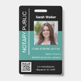 Notar Beamter mit Ausweis