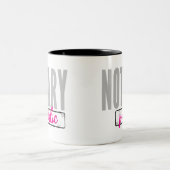 Notar Public Big Schriftart verblasst schwarz mit  Zweifarbige Tasse (Mittel)