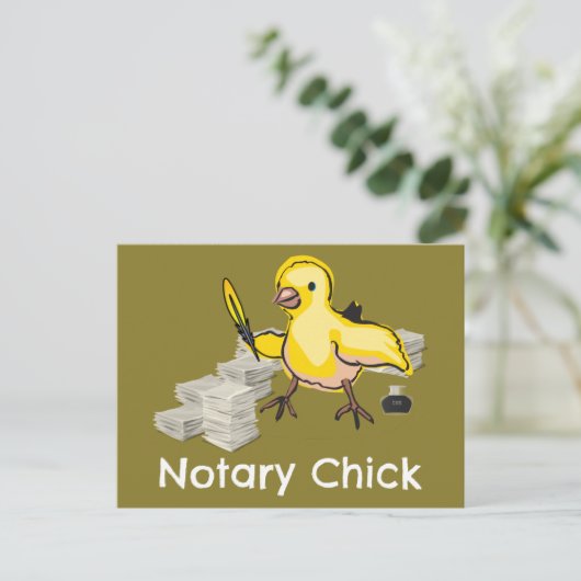 Notary Chick Yellow Feather Quill and Documents Postkarte (Stehend Vorderseite)