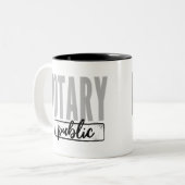 Notary Public Big Schriftart verblasst schwarz Zweifarbige Tasse (Vorderseite Links)