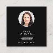 Notary Signage Agent Feather Quill Logo Foto Quadratische Visitenkarte (Vorderseite)