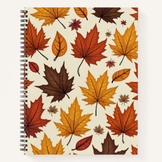 Notebook mit Herbstblättermuster Notizblock