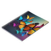 Notebook mit lebhaftem Schmetterlingsdesign Notizblock (Linke Seite)