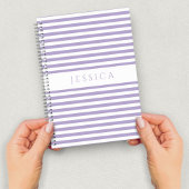 Notebook mit lila und weißem Streifenmuster Notizblock