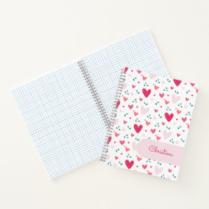 Notebook mit rosa Herzen Muster und individuellem Notizblock