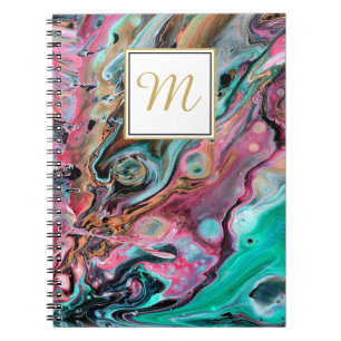 Notebook mit rosa und grünem Marmormuster und Mono Notizblock