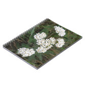 Notebook mit weißer Wildblumen Notizblock (Linke Seite)