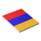 Notepad mit der Flagge Armeniens Notizblock (angewinkelt)
