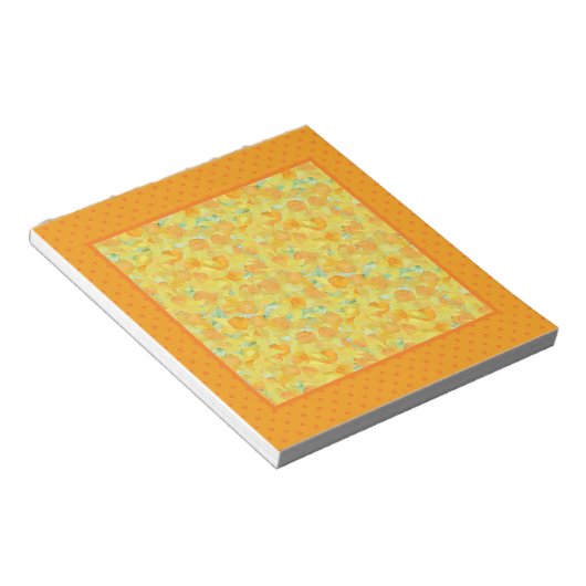 Notepad oder Jotter, goldene Affodien, Polka-Punkt Notizblock (angewinkelt)