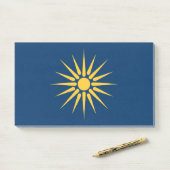 Notes with flag of Macedonia, Greece Post-it Klebezettel (Auf Schreibtisch)