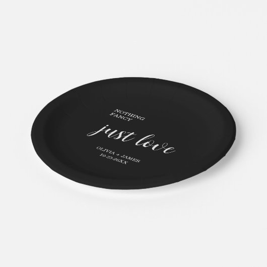 Nothing Fancy Just Love Wedding Pappteller (Schrägansicht)