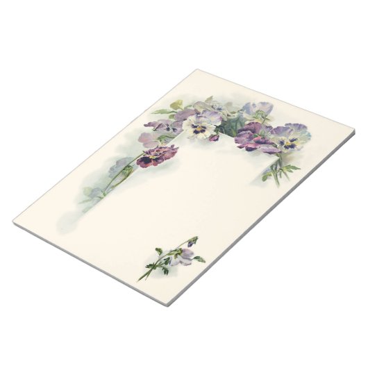 Notizblock mit Vintagen lila Stiefmütterchen (angewinkelt)