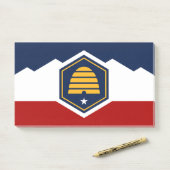 Notizen mit neuer Flagge von Utah, USA (Auf Schreibtisch)