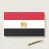 Notizen unter der Flagge Ägyptens (Auf Schreibtisch)