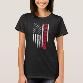 Notleidende amerikanische Flagge Er Krankenschwest T-Shirt