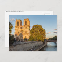 Notre Dame de Paris at Golden Hour - Paris, Frankr
