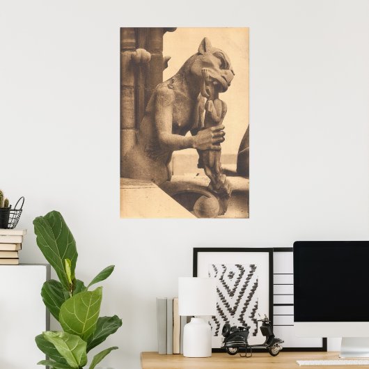 Notre Dame Gargoyle isst eine Snackbar Poster (Heimbüro)
