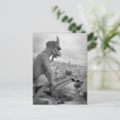 Notre Dame Gargoyle Postcard Postkarte (Stehend Vorderseite)