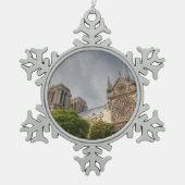 Notre Dame Schneeflocken Zinn-Ornament (Vorderseite)