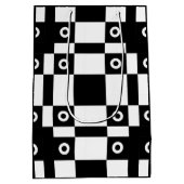 Noughts and Squares Schwarz-weiß Mittlere Geschenktüte (Rückseite)