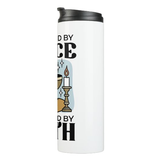 Nourished by Grace, Sustained by Faith Design Thermosbecher (Nach rechts gedreht)