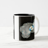 Nova - Fraktal-Tasse Zweifarbige Tasse (VorderseiteRechts)