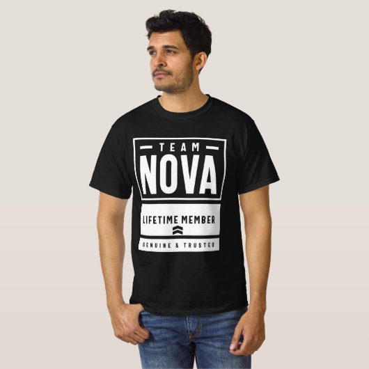 Nova Personalisiert Name T-Shirt (Vorne ganz)