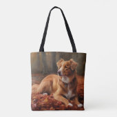 Nova Scotia Duck Terrier im Herbst Leaves Fall Tasche (Rückseite)