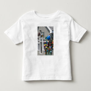 Nova Scotia, Kanada. Bojen-Shop in Blue Rocks in Kleinkind T-shirt