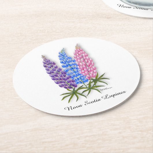 Nova Scotia Lupines Runder Pappuntersetzer (Angewinkelt)